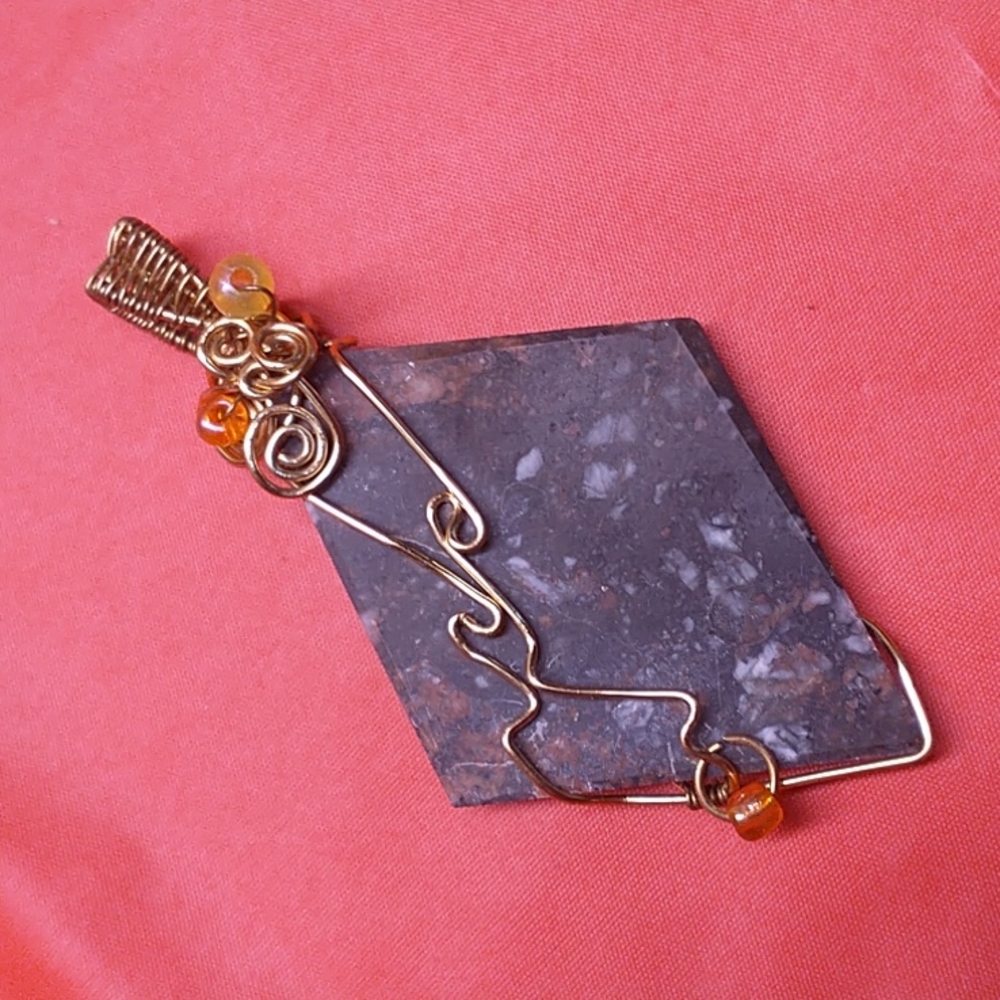 Cut Stone Diamond Shaped Pendant